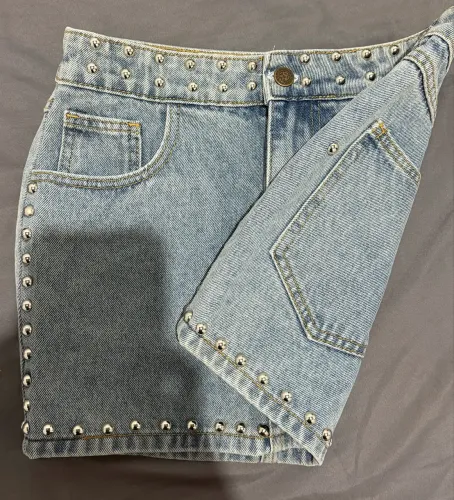Mini Saia Jeans com Studs