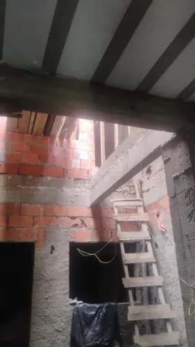 Ajudante de pedreiro iniciante para ajuda em obra no bras São Paulo