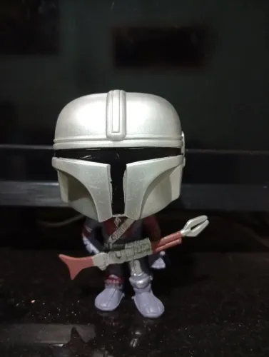 Boneco Mandalorian Star Wars tipo Pop