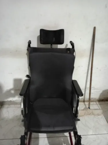 Cadeira de rodas 