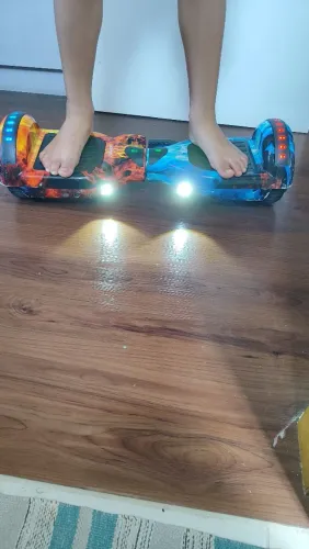 Skate elétrico hoverboard