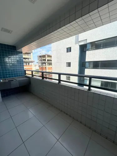 APARTAMENTO A VENDA NA PONTA DO FAROL