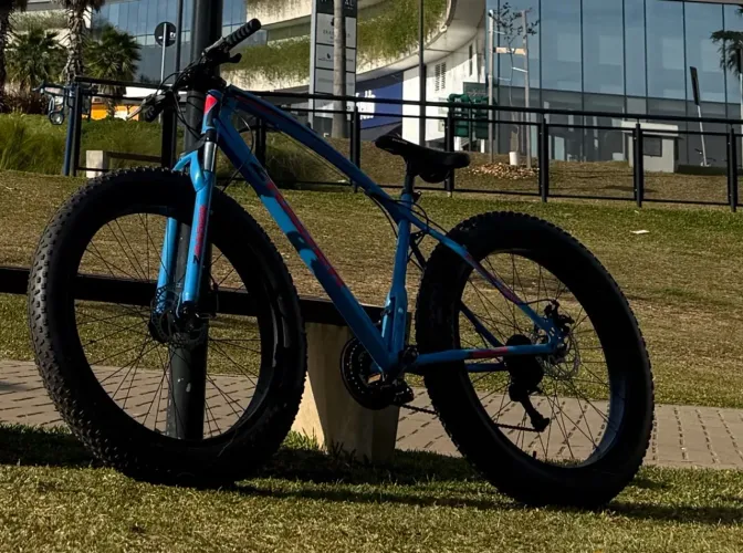 Fat Bike modelo Jaguar da marca Z-Rader