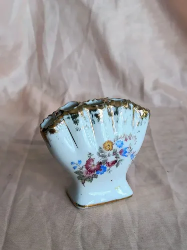 mini vaso floreiro antigo antiquario porcelana floral vasinho decoração vintage classica