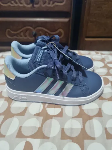 Adidas Novo 