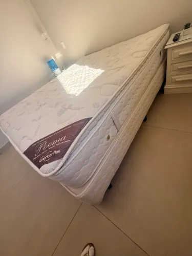 Cama Queen