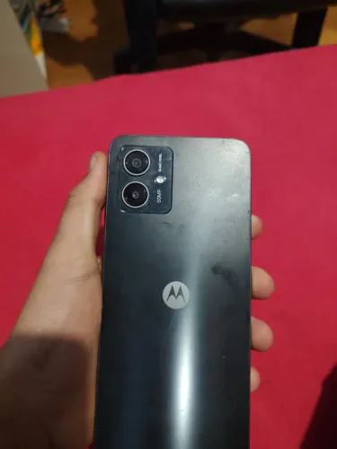 Motorola g14 