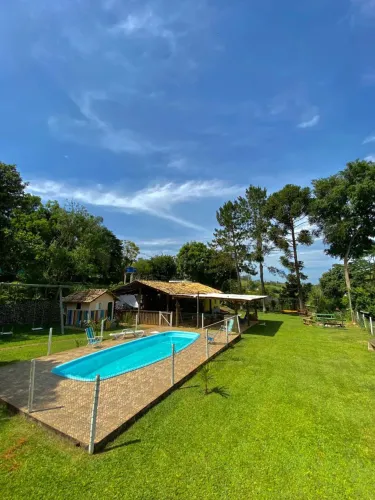 Vendo sítio lindo em São Luiz do Paraitinga, porteira fechada, fácil acesso