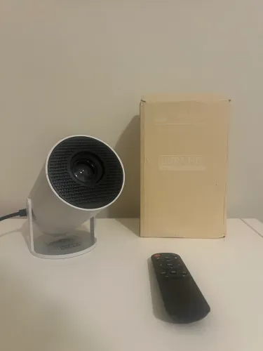 Projetor HY 300