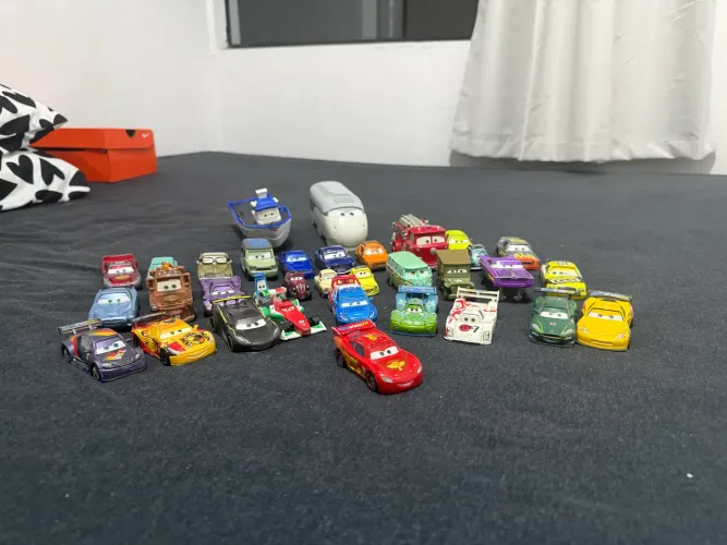 Carrinho do Filme Carros da disney mattel