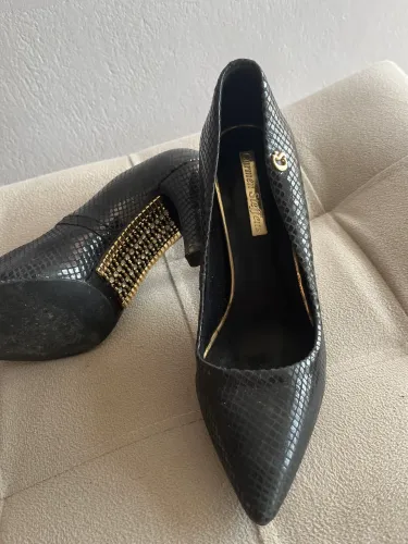 Scarpin preto 