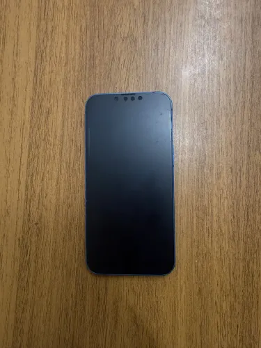 Iphone 13 muito novo 256 gb 99% saude da bateria