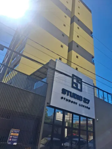 Apartamento Studio 27: mobiliado, climatizado e completo em armários à venda na Vila Cidad