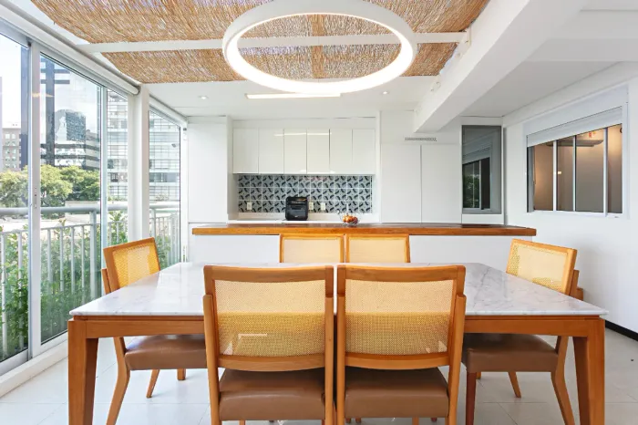Apartamento garden para venda em Vila Nova Conceição com 2 quartos, sendo 1 suíte, 155m²