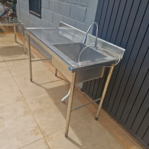 Bancada pia inox 1,40x0,60
