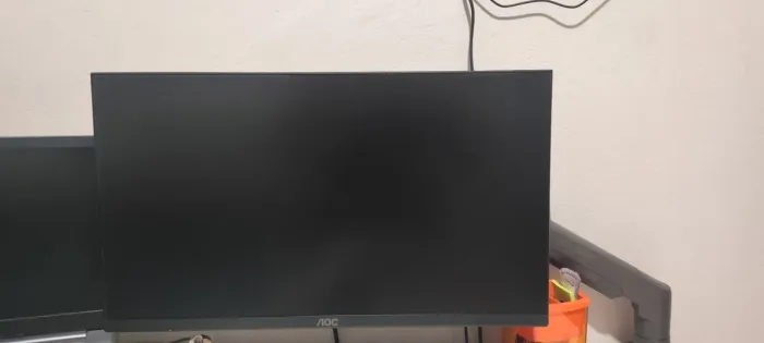 Monitor AOC 100hz 21,5" IPS + Braço articulado