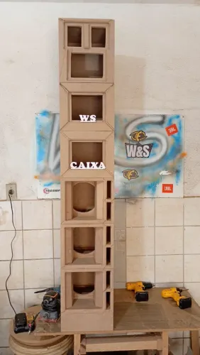 Caixas pra médio de 8 polegadas 