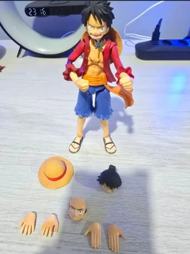 Action Figure Luffy (Boneco Articulado)