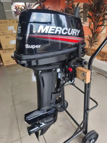 Motor de Popa 15 HP Mercury Super 2023 impecável