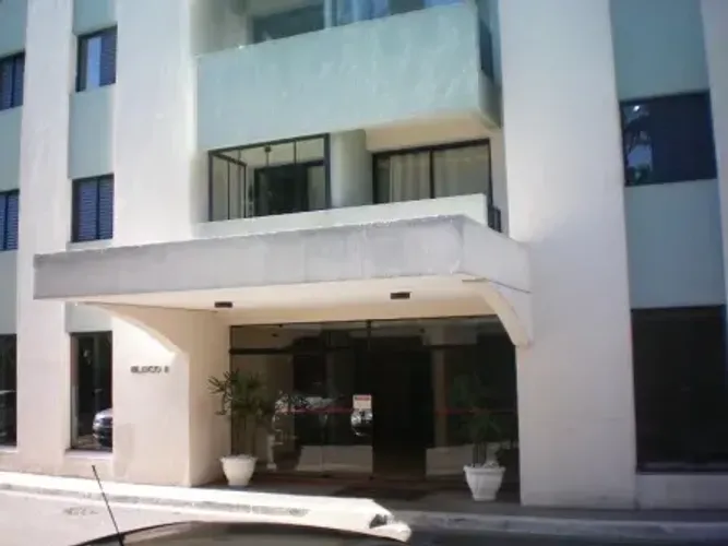 Apartamento para venda tem 75 metros quadrados com 3 quartos