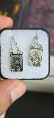 Escapulário em Aço Inox Sagrado Coração de Jesus e Nossa Senhora do Carmo - Novo