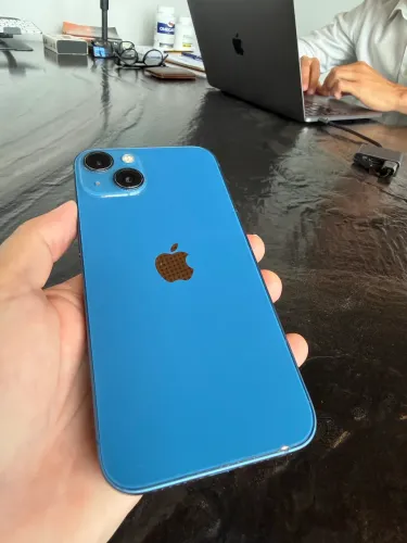 Iphone 13 única dona, impecável + NF