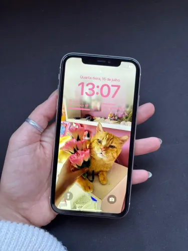 Iphone 11 Branco - 128 GB: 1300,00 - Excelente estado