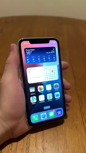 iPhone XR branco 64GB 