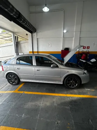 Chevrolet Astra Elegance 2.0 MPFI Flexpower 8V 5P 2005