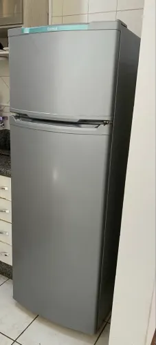 Geladeira Consul Frost Free Duplex CRD36 127V