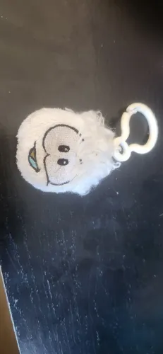 Chaveiro mini puffle branco
