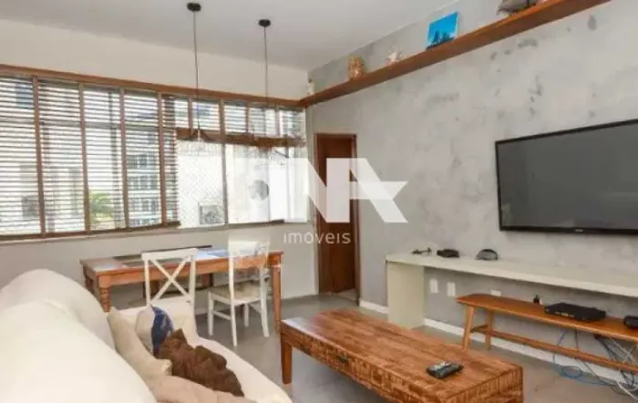 Apartamento - Padrão / Residencial / Humaitá
