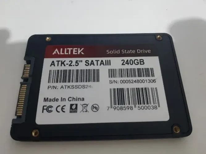 SSD 240GB Sata saudável