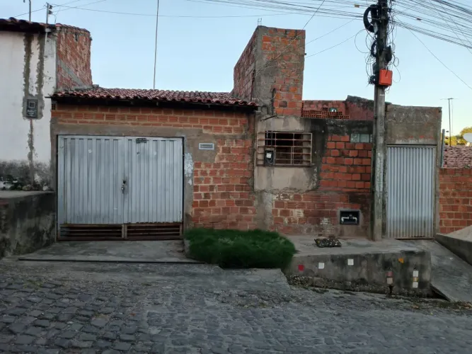 Vende-se casa