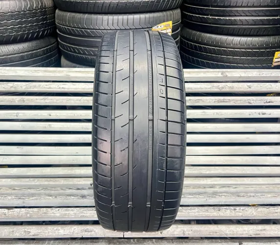 Pneu 215/55/17 Continental ExtremeContact DW R$399 / Pneu 215/55R17 Continental