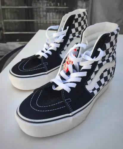 TÊNIS VANS SK8-HI XADREZ CANO ALTO ULTRACUSH LITE