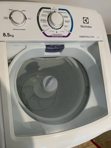 Máquina de lavar roupas Eletrolux 8,5kg