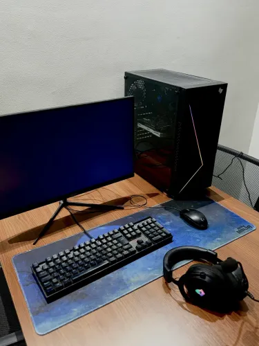 PC Gamer i5 + GTX 1050 Ti + 16GB RAM + Monitor Acer 180Hz + Kit Completo