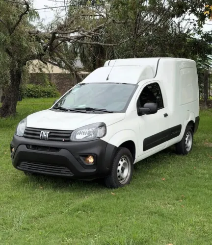 Fiat Doblo Attractive 1.4 Fire Flex 8V 5P 2024