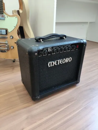 Amplificador meteoro nitous dne-15 cubo