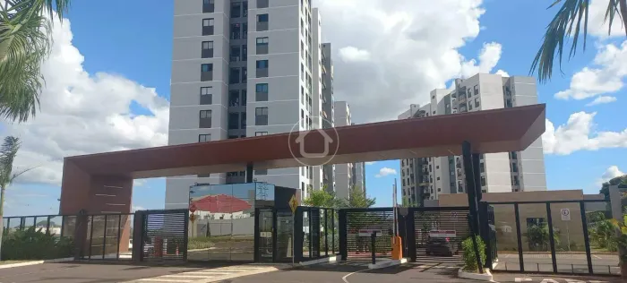 APARTAMENTO COM 3 QUARTOS E PLANEJADOS