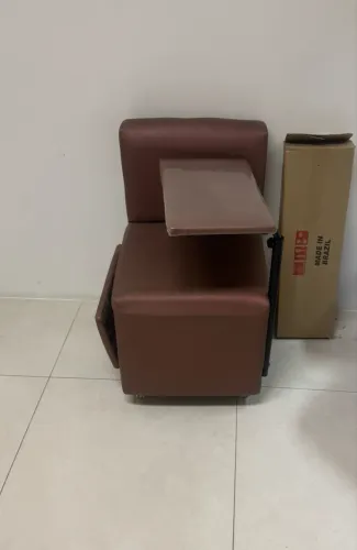 Vendo Cadeira (Cirandinha de manicure)