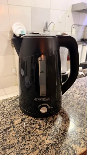 Chaleira elétrica Black Decker