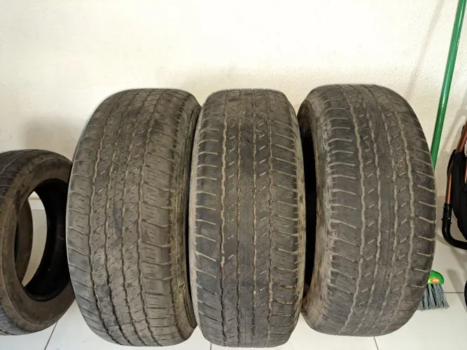 04 Pneus -  265 60 r18 - meia vida