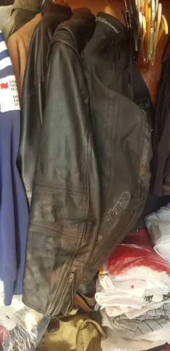 Vendo jaquetas, coletes e capacetes de moto