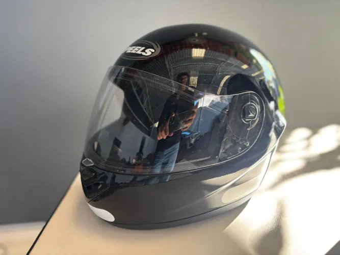 Capacete PEELS Designed In Italy - TAM: 56