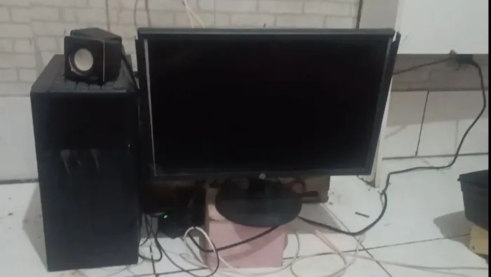 Computador Desktop ? Intel Core i5 | 8 GB RAM | SSD 256 GB