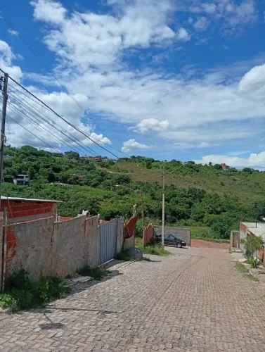 Vende-se lote muito Top 