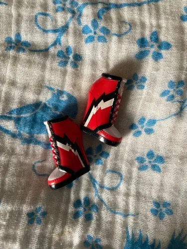 Sapato para boneca Monster High 
