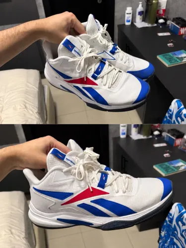  Tênis Reebok More Buckets 